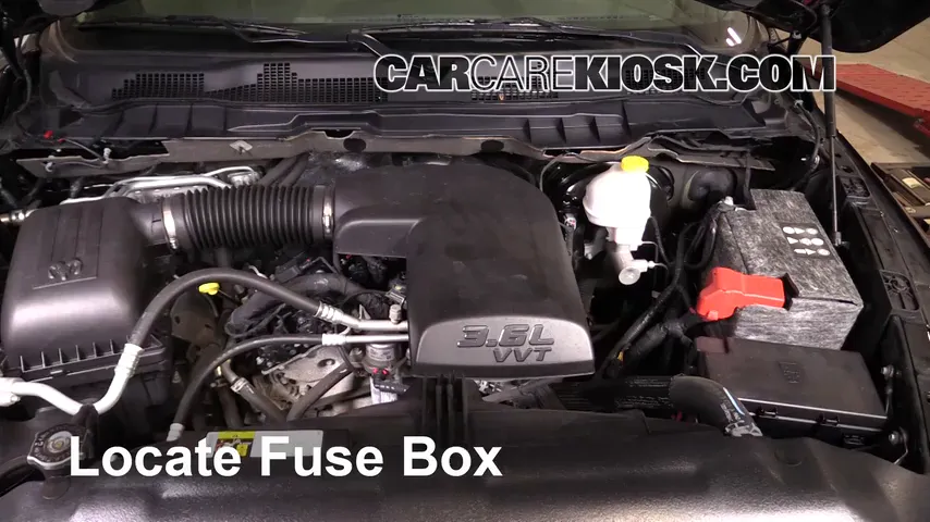 2014 Ram 1500 Big Horn 3.6L V6 FlexFuel Crew Cab Pickup Fuse (Interior) Check